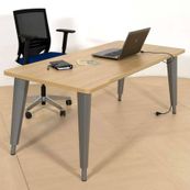 Bureau EVIDENCE - 80 cm - Pieds anthracites - Plateau imitation chêne clair