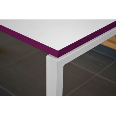3700339874071-Bureau droit MT1 Elégance - L140 x P67 x H75 cm - pieds blancs - plateau blanc chants prune--2