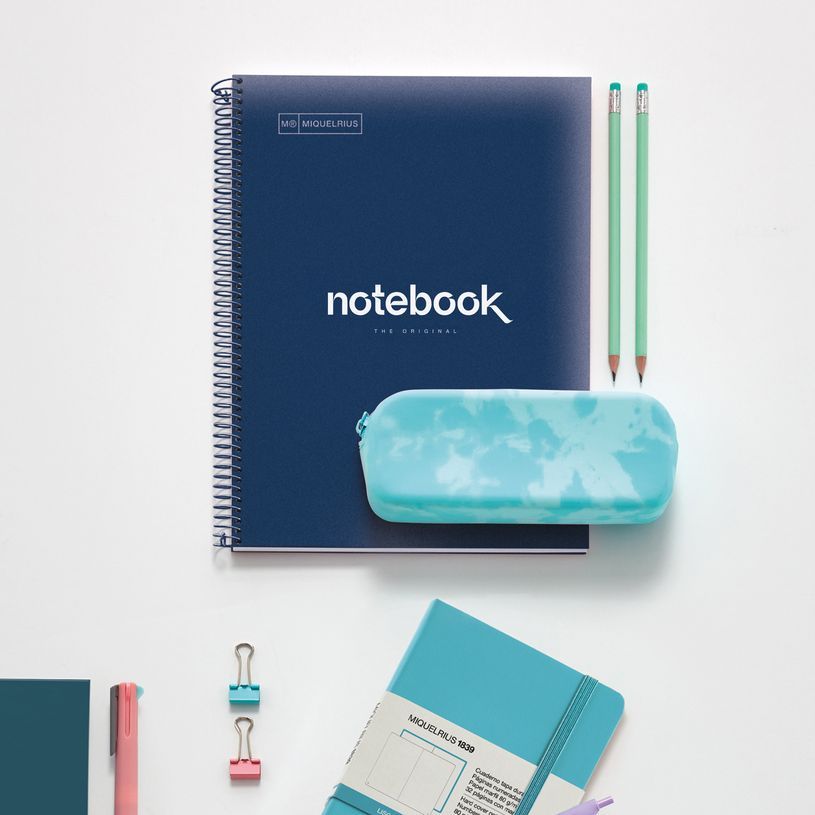 8422593460573-Notebook Emotions couverture souple A4 quadrillage 5x5 mm 80 feuilles de 1 couleur, Miquelrius Bleu mar--2